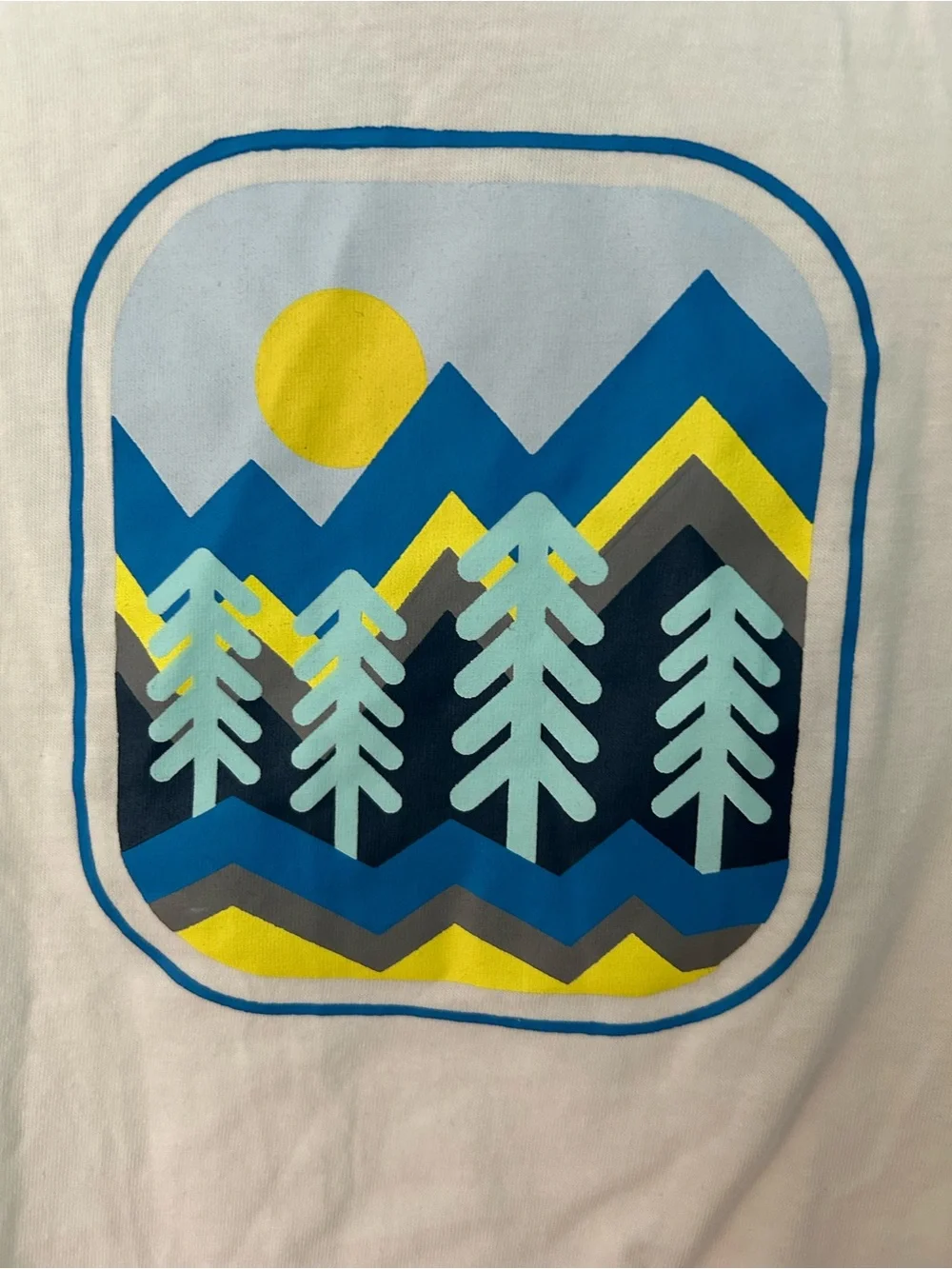 Eddie Bauer White Tee with Blue & Yellow Mountain Graphic size 4 nwot